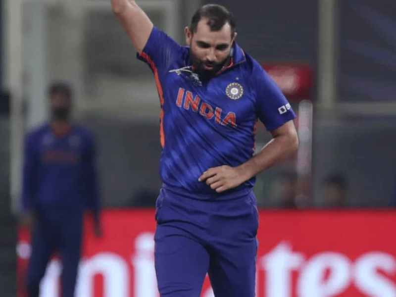 Breaking News – Shami takes 4 wickets in 4 balls in last over against Australia