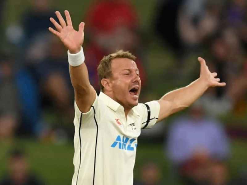 New Zealand beat England by 1 run in a Test cricket thriller